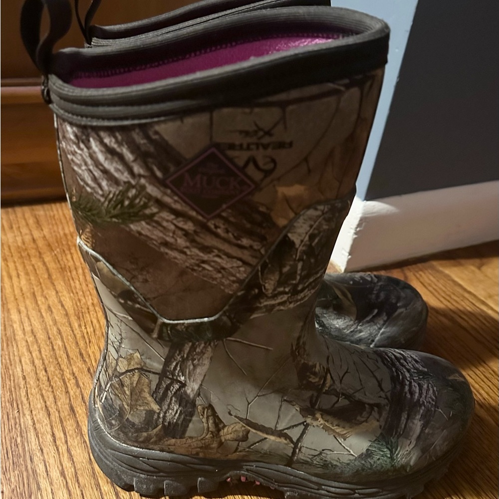 muck boots womens